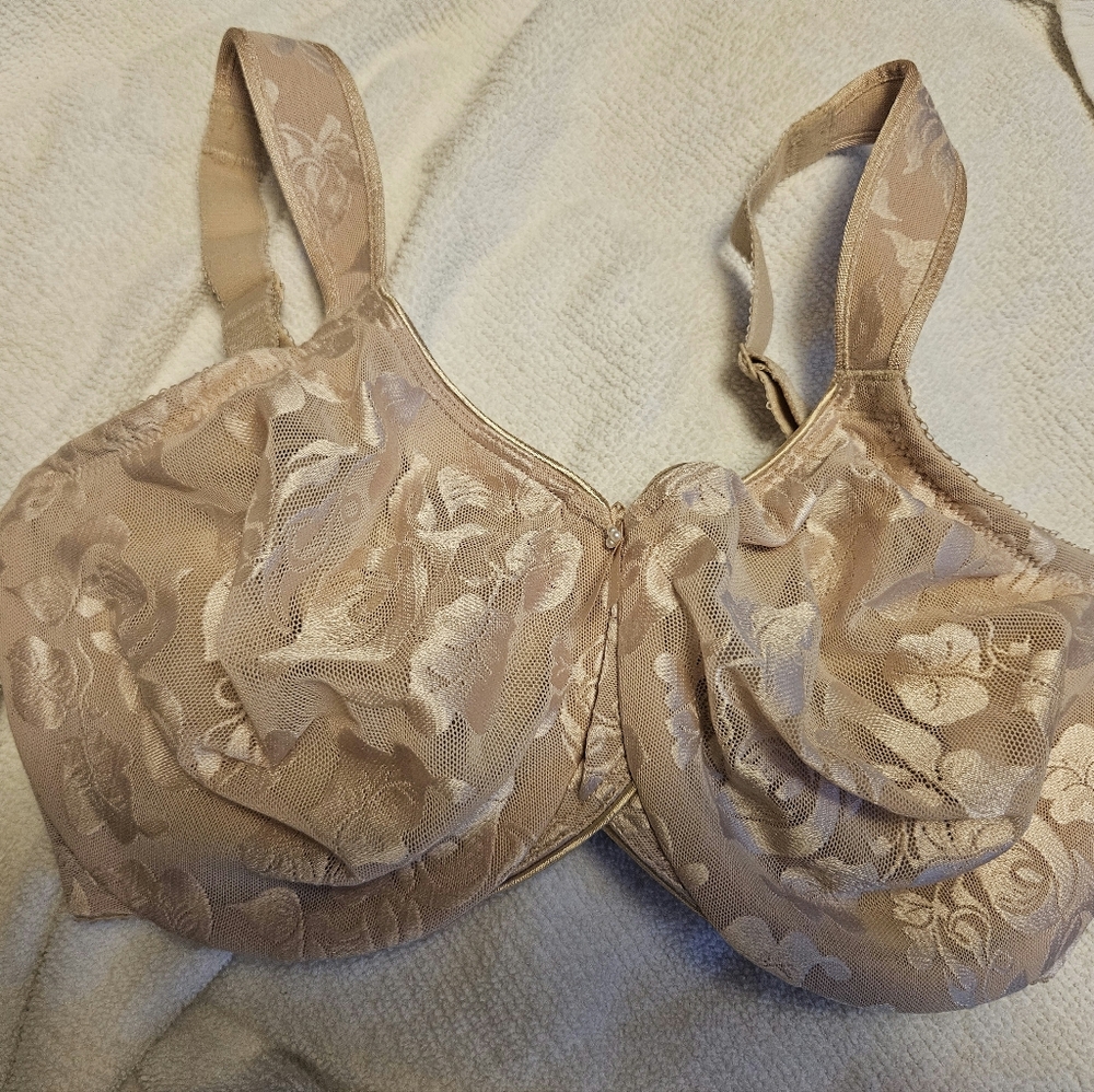 Wacoal 85667 34DDD Like New Bra